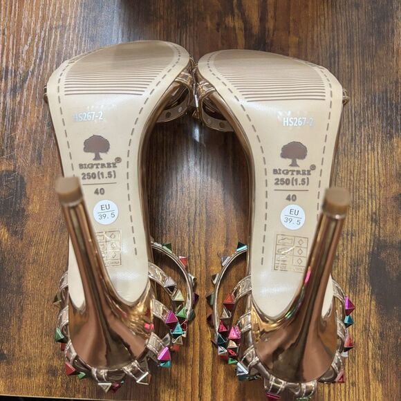 Studded Heels - Picture 4 of 9